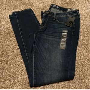 Jeans Skinny Stretch Low Rise Brand New